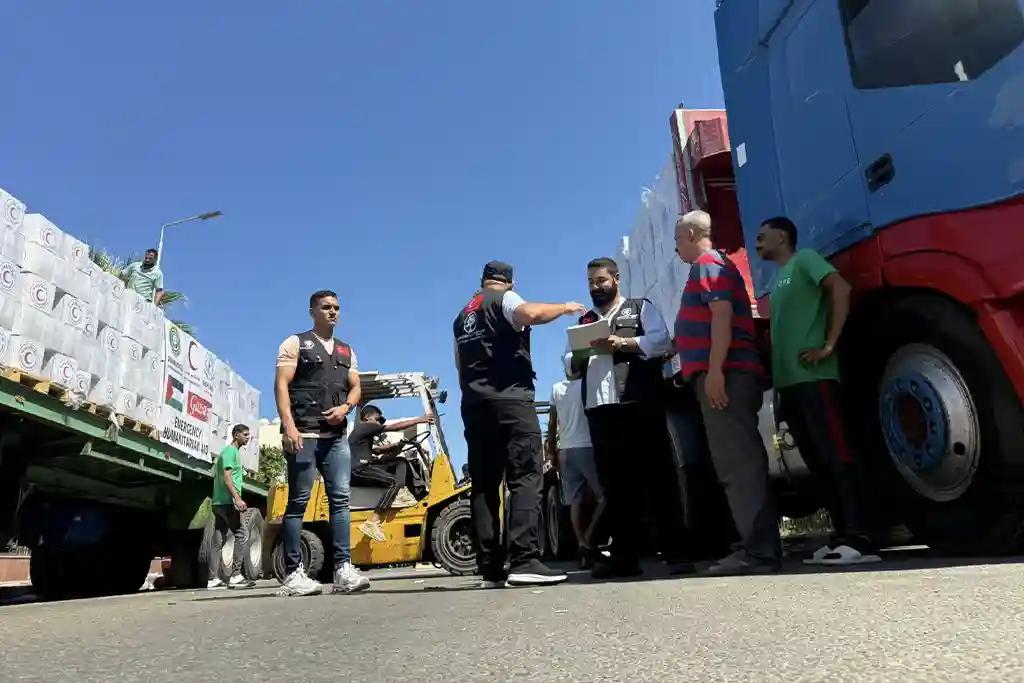 Osmanoğlu Yardımlaşma Derneği’nden Gazze’ye Umut Taşıyan Yardım Tırları