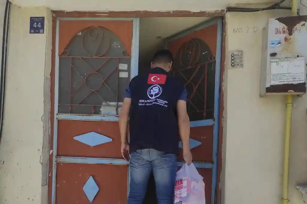 Osmanoğlu Yardımlaşma Derneği’nden Elazığ’da Gıda Yardımı Desteği