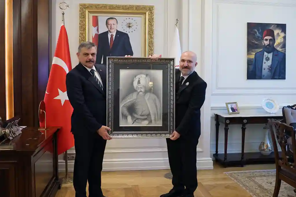 Osmanoğlu Yardımlaşma Derneği’nden İçişleri Bakanı Mustafa Çiftçi’ye Makam Ziyareti